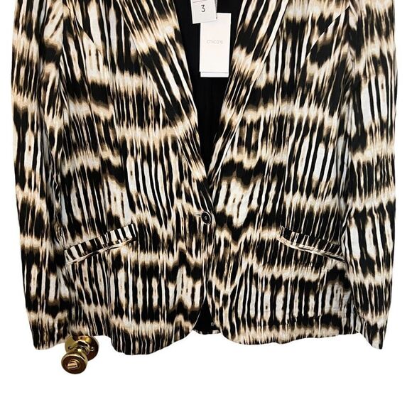 Chico's Black and Cream Patterned Blazer - Picture 5 of 8
